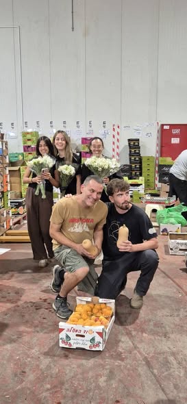 דרושים עובדים לליקוט באווירה מדהימה לימי שלישי רביעי וחמישי (גמישות גבוהה) מתאים גם כעבודה זמנית • ⁠ ⁠ בעוטף עזה