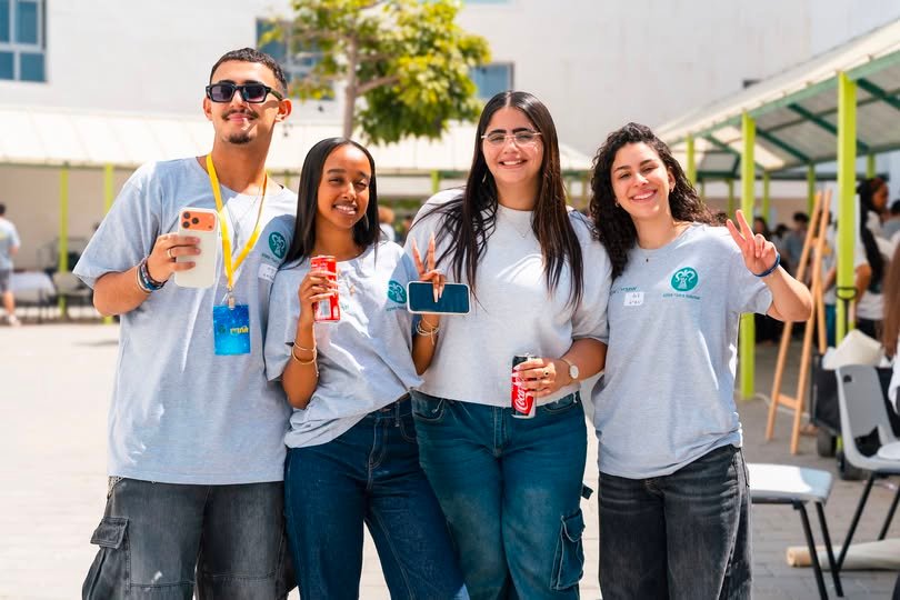 דרוש/ה מדריכות פייתון לתכנית מנהיגות טכנולוגית לנוער ״אחרייטק״! אצלנו תקבלי ליווי של מנטור אישי מחברת הייטק והזדמנות לייצר נטוורקינג בתעשייה. הצטרפי לצוות שלנו בעשייה משמעותית עם דור העתיד בתכנית שפותחת לנערות ונערים דלת לעולם הטכנולוגיה מ